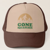 Gone Squatchin Trucker Pet (Voorkant)