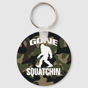Gone Squatchin white logo met Camo Background Sleutelhanger