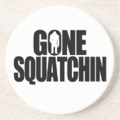 Gone Squatchin Zandsteen Onderzetter (Voorkant)