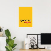 GOOD AT NAPS – Cozy Wall Art Poster (Thuiskantoor)