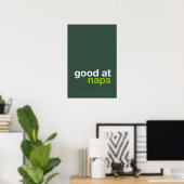 GOOD AT NAPS – Cozy Wall Art Poster (Thuiskantoor)