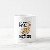 Good Day Starts With Coffee & Giraffe Gift Funny Koffiemok (Center)
