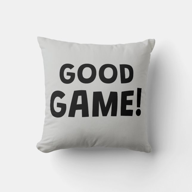 Good Game! | Bold Typography Gamer Throw Pillow Kussen (Voorkant)
