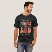 Good Moms Say Bad Words Groovy Daisy Flower Smile  T-shirt (Voorkant volledig)