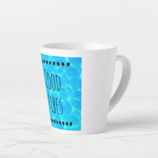 Good Vibes Clear Blue Pool Water Foto Latte Mok (Rechterhoek)