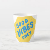 "Good Vibes Only Coffee Mok – vrolijke keramische  (Voorkant)