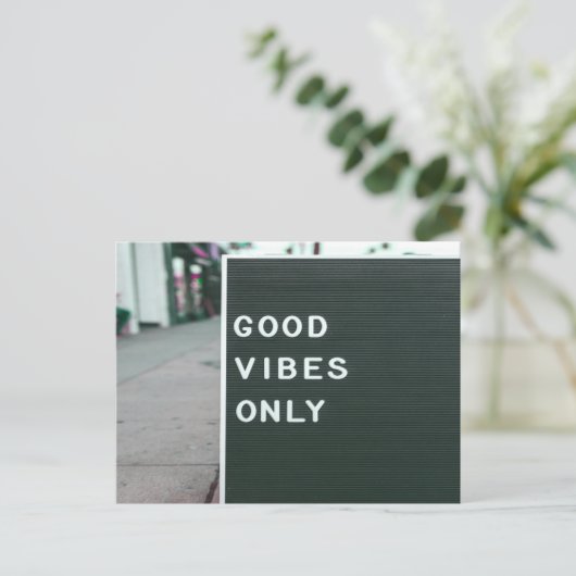 Good Vibes Only Letter Board positief Briefkaart (Staand voorkant)