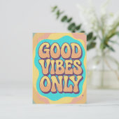 Good vibes only retro groovy style briefkaart (Staand voorkant)