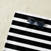 Good Vibes Only Zwart & Wit Gestreept Modern Strandlaken (In situ)