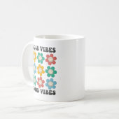 Good Vibes Retro Colorful Daisy Flowers Koffiemok (Voorkant links)