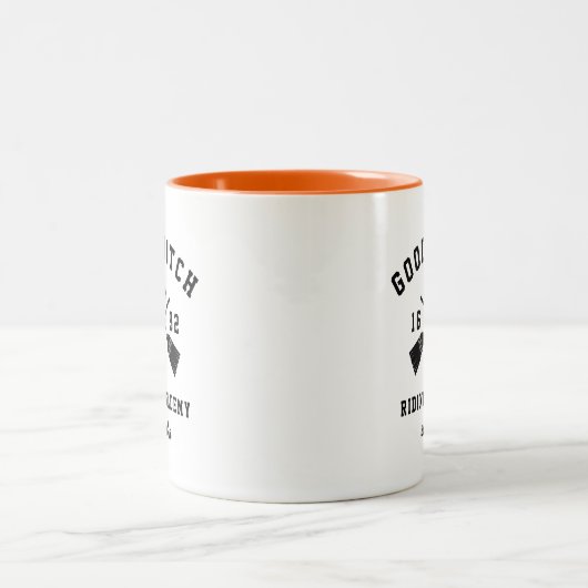 Good Witch Riding Academy Personalized Halloween Tweekleurige Koffiemok (Center)