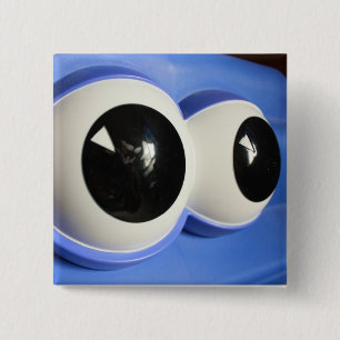 Googly-Eyed Button