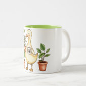 Goose Gardening Mug - Powered by Plants & Coffee Tweekleurige Koffiemok (Voorkant rechts)