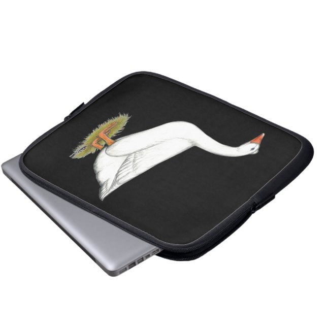 Goose Roman Tufted Laptop Sleeve (Voorkant onderkant)