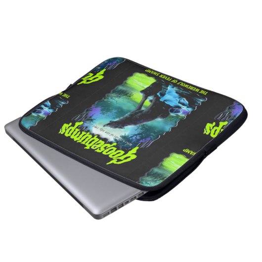 Goosebumps R.L. Stine Werewolf Horror Halloween Laptop Sleeve (Voorkant onderkant)