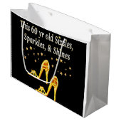 GORGEEUS GOLD 60E BIRTHDAY LARGE CADEAUTASJE (Voorkant Gekanteld)