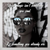 Gorgeous Woman in City with Sunglasses and Quote Poster (Voorkant)