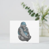 Gorilla als ambachtsman met moersleutel briefkaart (Staand voorkant)