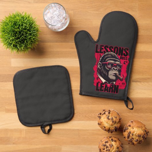 Gorilla Boss Lessons Learn Pot Holders Ovenwant & Pannenlap Set (Top down)