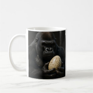 Gorilla Holding Egg Koffiemok