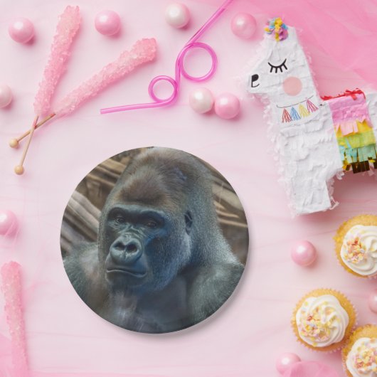Gorilla in bord van dichtbij (Feest)