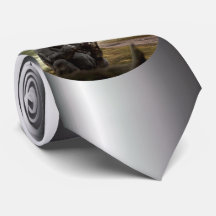 Gorilla neemt de tablet in