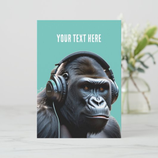 gorilla op pak feestdagenkaart (Staand voorkant)