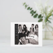 Gossip Meisje Zwart-wit Groep Graphic Briefkaart (Staand voorkant)