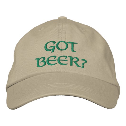 Got Bier? Geborduurde St. Pats Pet (Voorkant)