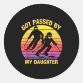 Got Ped By My Daughter Funny Skiing Family  Ronde Sticker (Voorkant)