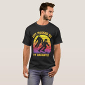 Got Ped By My Daughter Funny Skiing Family  T-shirt (Voorkant volledig)