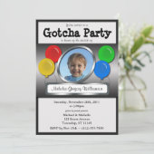 Gotcha Party Ballon Adoptie Uitnodigingen (Staand voorkant)