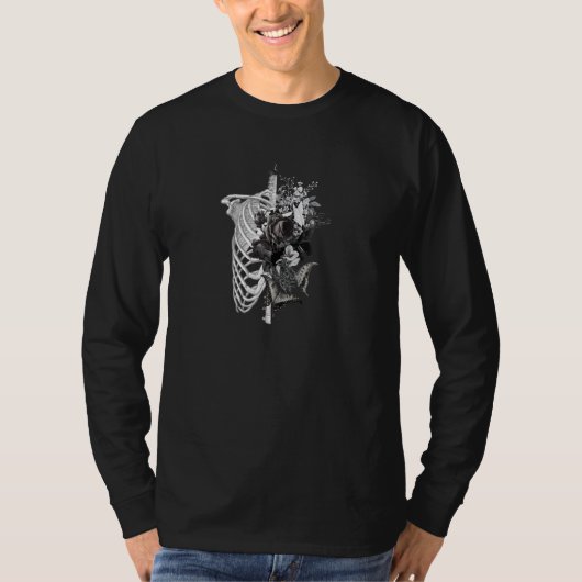 Goth Flower And Bones Ribcage Roses Art Pul T-shirt (Voorkant)