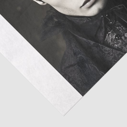 Goth Gentleman Tissuepapier (Detail)