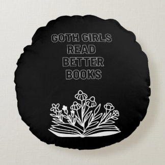 Goth-meisjes lezen betere boeken rond kussen