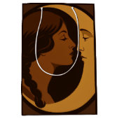 Gothic Art Deco Girl and Crescent Moon  Medium Cadeauzakje (Voorkant)