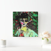 Gothic Beauty Portrait  Vierkante Klok (Huis)