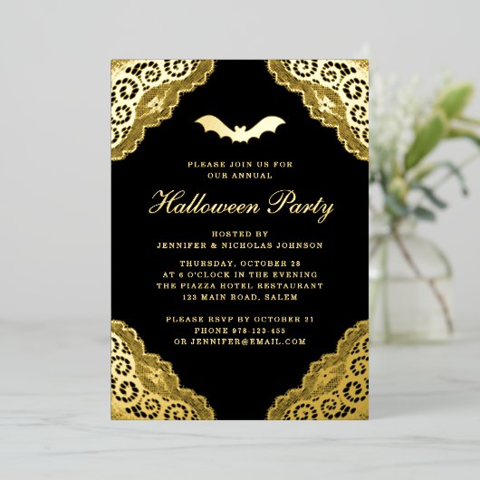 Gothic Black Damask Halloween Party Gold Foil Invi Folie Uitnodiging (Staand Voorkant)