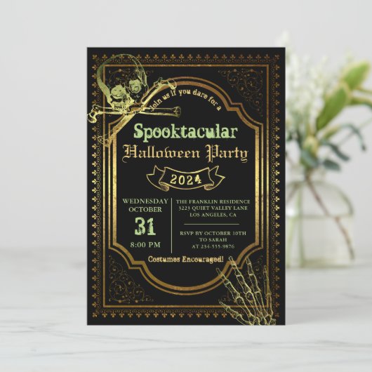 Gothic Black & Gold Skull Halloween Costume Party Kaart (Staand voorkant)