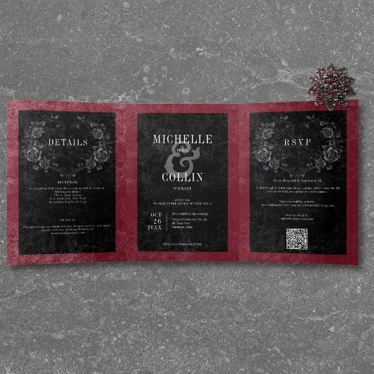 Gothic Black Raven & Zwarte Rozen Wijnbruiloft Drieluik Uitnodiging