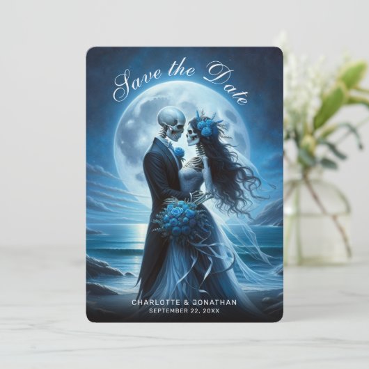 Gothic Blue Skeleton Couple Wedding Save the Date (Staand voorkant)