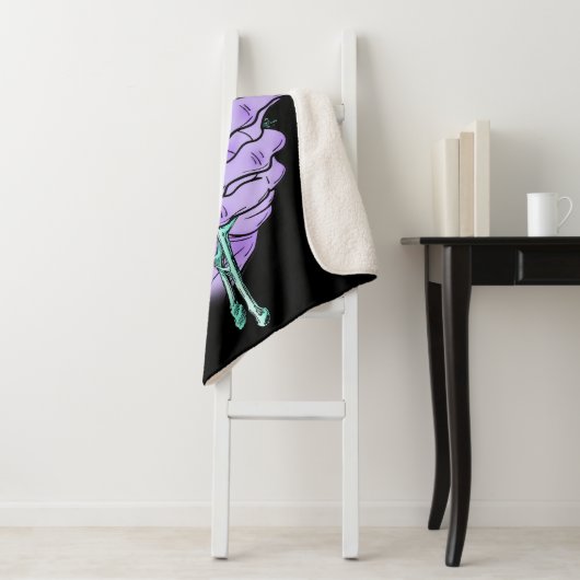 Gothic Bouquet Sherpa Blanket Deken (In situ)