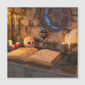 Gothic Dark Academia Kaarsverlichte Studeerkamer K (Voorkant)