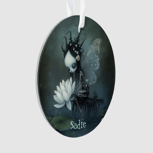 Gothic Dark Fantasy Fairy Skeleton Aangepaste naam Ornament (voorkant)