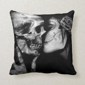 Gothic Day of Dead Black and White Skull and Woman Kussen