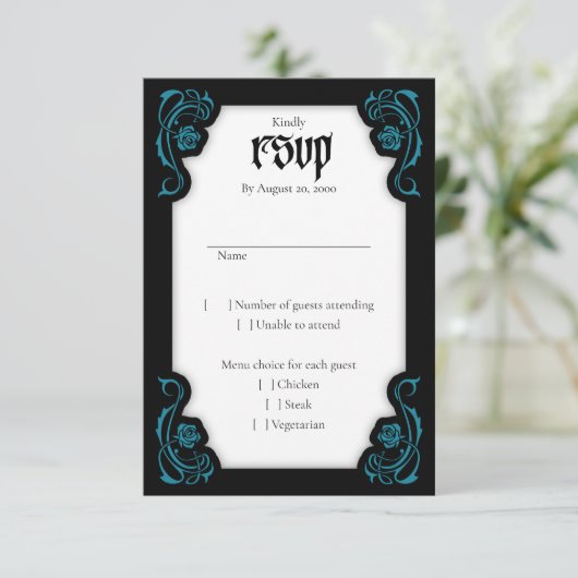 Gothic Elegant Rozen Wedding RSVP Kaartje (Staand voorkant)