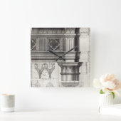 Gothic Entablatation and Capital Vierkante Klok (Huis)