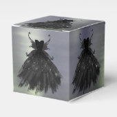 Gothic Fairy Black Gown | Vampy Gothic Glam Sheen Bedankdoosjes (Voorkant Zijde)