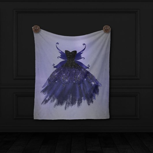 Gothic Fairy Indigo Gown | Deep Royal Paarse Sheen Fleece Deken