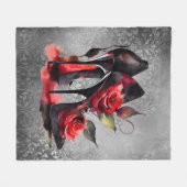 Gothic Fashionista Red Bottom Stilettos met Rozen Fleece Deken (Voorkant (Horizontaal))